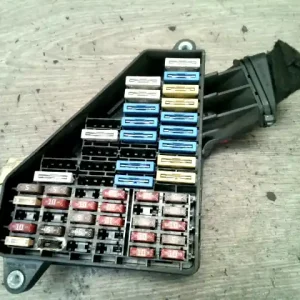 SEAT CORDOBA 02.09-08.02 Biztosítéktábla bcm bsi bsm sam gem modul1.4 b bontott alkatrész Azonnali szállítás