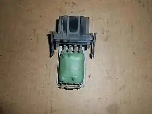 Szuper akció SEAT IBIZA 93-99 Fűtőmotor előtét ellenállás bontott alkatrész