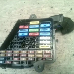 Népszerű SEAT LEON 99- Biztosítéktábla bcm bsi bsm sam gem modul utastér 5 ajtós, ferdehátú bontott alkatrész