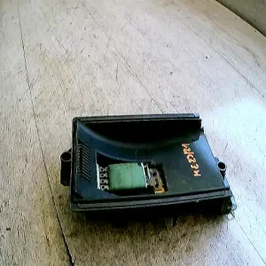 SEAT LEON 99- Fűtőmotor előtét ellenállásbontott alkatrész Kedvezményes ár