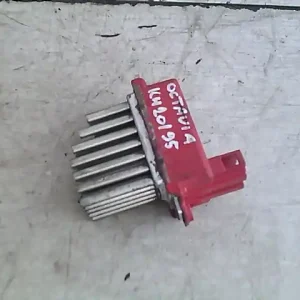 Szuper ajánlat SKODA OCTAVIA 97-00 Fűtőmotor előtét ellenállás bontott alkatrész