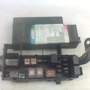 Azonnal elérhető SUBARU IMPREZA Biztosítéktábla bcm bsi bsm sam gem modul motortér 1.6ibontott alkatrész