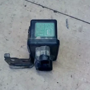 SUBARU Legacy2009-2014 BM/BR Ablaktörlő relé bontott alkatrész Olcsó