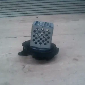 Kedvezmény SUZUKI ALTO 02-09 Fűtőmotor előtét ellenállás1.1i bontott alkatrész