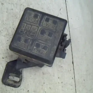 Szezonális akció SUZUKI IGNIS Biztosítéktábla bcm bsi bsm sam gem modulbontott alkatrész