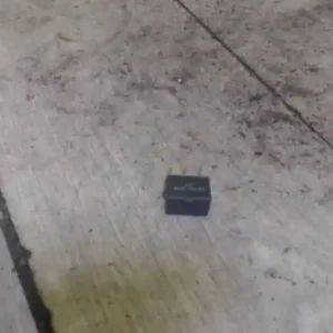 SUZUKI IGNIS Relé bontott alkatrész Csak ma