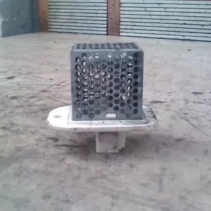 Akció SUZUKI IGNIS Fűtőmotor előtét ellenállásbontott alkatrész