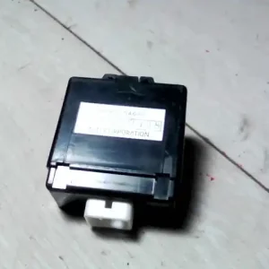 Kihagyhatatlan ajánlat SUZUKI LIANA Relé bontott alkatrész