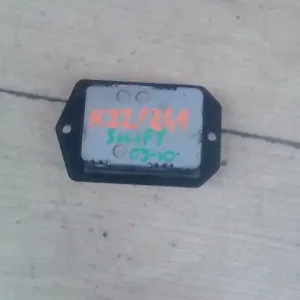 Kedvezményes ár SUZUKI SWIFT 05-10 Fűtőmotor előtét ellenállásbontott alkatrész