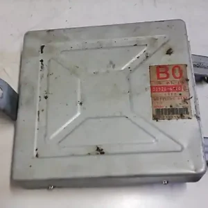 Kedvezményes ár SUZUKI SWIFT 96-05 Motorvezérlő egység ecu pcm modul bontott alkatrész