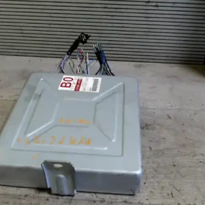 SUZUKI SWIFT 96-05 Motorvezérlő egység ecu pcm modul bontott alkatrész Árcsökkenés