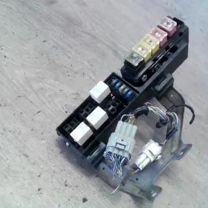 SUZUKI WagonR+ Biztosítéktábla bcm bsi bsm sam gem modul1.3 benzines bontott alkatrész Szuper ajánlat