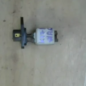 SUZUKI WAGON R Fűtőmotor előtét ellenállásbontott alkatrész Exkluzív ajánlat