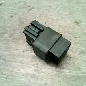 Biztonságos fizetés SUZUKI WagonR+ Relé bontott alkatrész