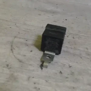 Nézd meg most SUZUKI WagonR+ Relé bontott alkatrész