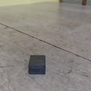 TOYOTA AVENSIS 03-07 Relé bontott alkatrész Gyors szállítás