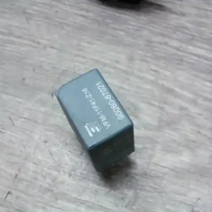 Szuper akció TOYOTA C-HR 16.09.01-19.09.30 Relé 1.8i bontott alkatrész