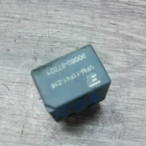 TOYOTA C-HR 16.09.01-19.09.30 Relé 1.8i bontott alkatrész Vedd meg online