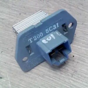 TOYOTA CAMRY Fűtőmotor előtét ellenállásbontott alkatrész Vedd meg most