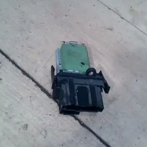 Szuper ajánlat TOYOTA CARINA E 92.04-97.07 Fűtőmotor előtét ellenállásbontott alkatrész