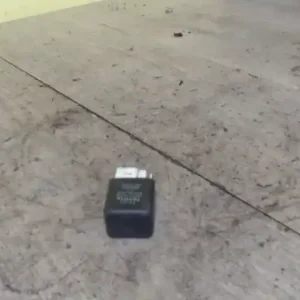 TOYOTA COROLLA 97.05-99.09 Relé bontott alkatrész Árcsökkenés