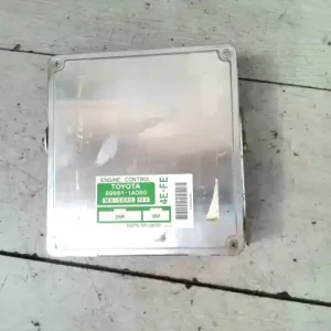 TOYOTA COROLLA AE/EE 92.05-97.04 Motorvezérlő egység ecu pcm modul 1.3i bontott alkatrész Legkelendőbb