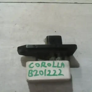 Kedvezményes ár TOYOTA COROLLA AE/EE 92.05-97.04 Fűtőmotor előtét ellenállás bontott alkatrész