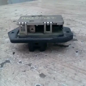 TOYOTA YARIS 99.04-05.09 Fűtőmotor előtét ellenállásbontott alkatrész Különleges ajánlat