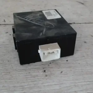 Ingyenes szállítás TOYOTA YARIS 99.04-05.09 Központizár vezérlő elektronika bontott alkatrész