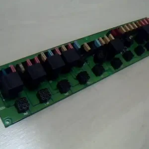 Expressz szállítás VOLVO FLC7,5 Biztosítéktábla bcm bsi bsm sam gem modulbontott alkatrész