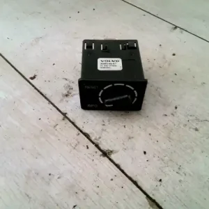 VOLVO S40 Egyéb elektronika bontott alkatrész Biztonságos fizetés