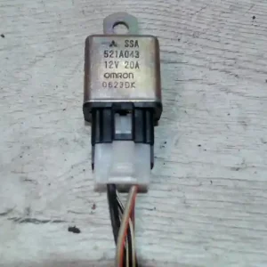 Azonnal elérhető VOLVO S40 2000.06.01-2004.05.31 Relé bontott alkatrész