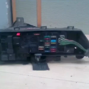 VOLVO S60 Biztosítéktábla bcm bsi bsm sam gem modul motortér 2.3i bontott alkatrész Legnépszerűbb