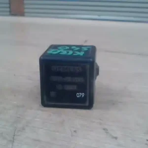 VOLVO S40 Relé bontott alkatrész Ajánlat