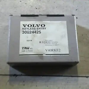 VOLVO V40 Központizár vezérlő elektronika bontott alkatrész Azonnali szállítás