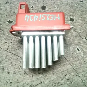 Legjobb ár VW BORA Fűtőmotor előtét ellenállás1.6 b bontott alkatrész