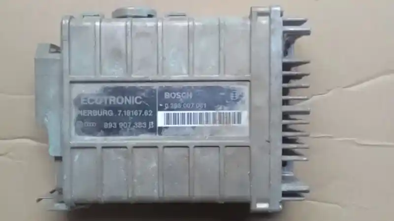 VW GOLF II. Motorvezérlő egység ecu pcm modul bontott alkatrész Árengedmény