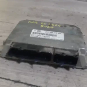 VW BORA Motorvezérlő egység ecu pcm modul 1.6 i bontott alkatrész Gyors kiszállítás