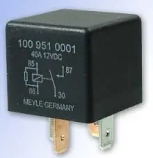 VW BORA Relé bontott alkatrész Ne maradj le