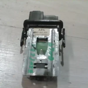 Kedvezményes ár VW GOLF III. Fűtőmotor előtét ellenállásbontott alkatrész