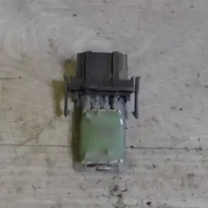 VW GOLF III. Fűtőmotor előtét ellenállás1.4 i bontott alkatrész Vedd meg online