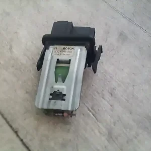 VW GOLF III. 94- Fűtőmotor előtét ellenállásbontott alkatrész Kedvezmény