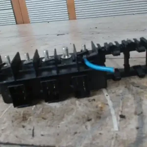 VW GOLF IV. Biztosítéktábla bcm bsi bsm sam gem modulbontott alkatrész Nézd meg most