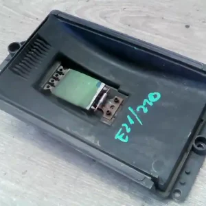 VW GOLF IV. Fűtőmotor előtét ellenállásbontott alkatrész Ingyenes szállítás