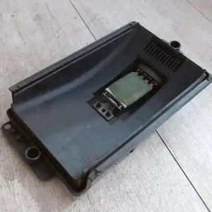 Exkluzív ajánlat VW GOLF IV. Fűtőmotor előtét ellenállásbontott alkatrész