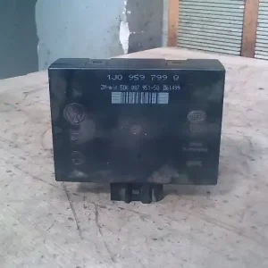 VW GOLF IV. Komfort elektronika bontott alkatrész Ingyenes szállítás