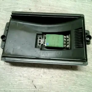 VW GOLF IV. Fűtőmotor előtét ellenállásbontott alkatrész Biztonságos fizetés