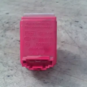 VW GOLF IV. Fűtőmotor előtét ellenállásbontott alkatrész Kiárusítás