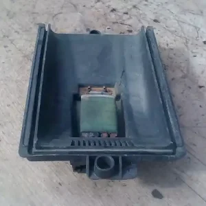 Akció VW GOLF IV. Fűtőmotor előtét ellenállás1.4i bontott alkatrész