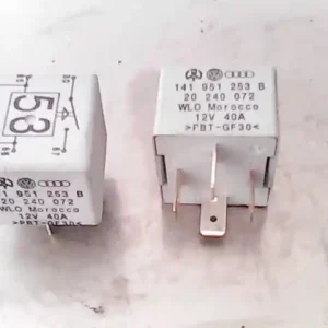 Biztonságos fizetés VW GOLF IV. Relébontott alkatrész